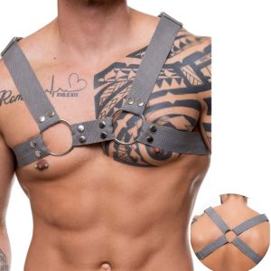 Harness Nylon Cinza Acessório de Moda Nylon Harness Ajustável Masculino Moda Alternativa Harness Harness com Fita de Polipropileno Acessório com Liga Metálica Harness H Estilo Único Harness de Tamanho Único Acessório Cinza com Regulador Moda Harness Resistente Harness para Look Ousado Nylon com Detalhes Metálicos Acessório de Nylon Cinza Harness Masculino com Estilo Acessório de Moda Alternativa